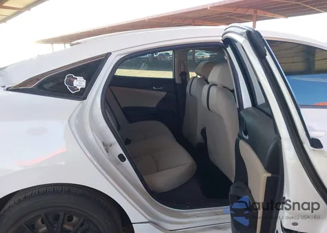 2017 Honda Civic Lx z USA, uszkodzony, nr VIN 2HGFC2F50HH535418